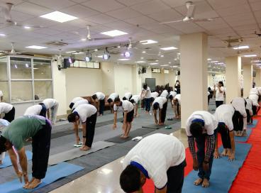 दिल्ली संस्कृत अकादमी तथा सांख्ययोग एवं योग विज्ञान विभाग, श्री लाल बहादुर शास्त्री राष्ट्रीय संस्कृत विश्वविद्यालय के संयुक्त तत्वावधान में अन्तर्राष्ट्रीय योग दिवस सम्मेलन का आयोजन दिनांक 21.06.2026